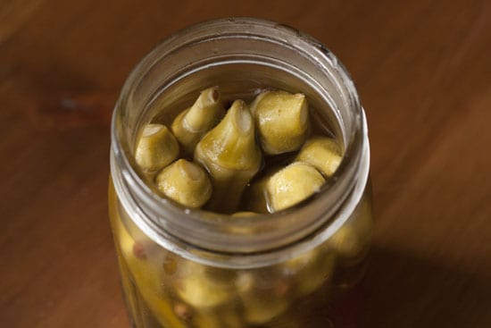 Image of Spicy Pickled Okra, Macheesmo