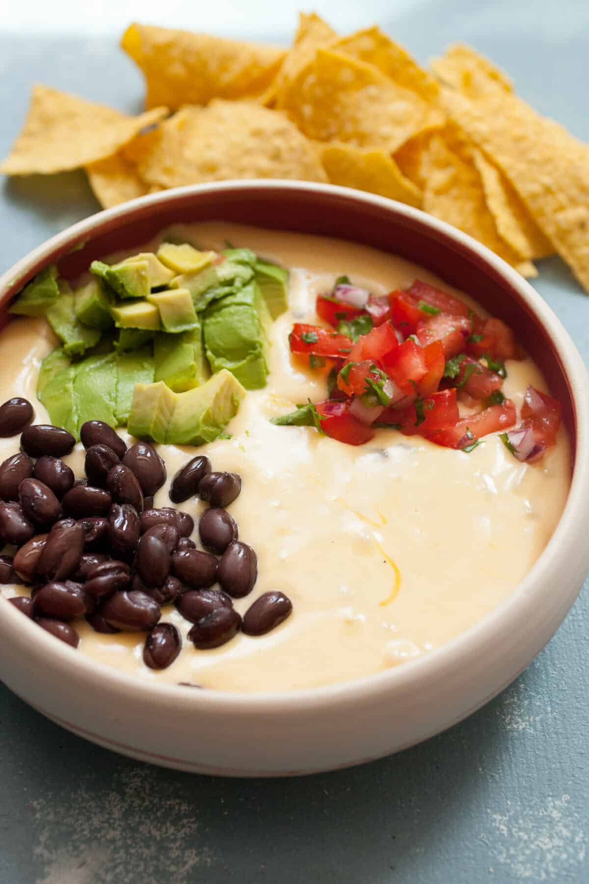 Macheesmo Mud Queso: This queso is jam-packed with add-ins and when you stir it all together you end up with "mud". Something that is very delicious on chips. You'll see. | macheesmo.com