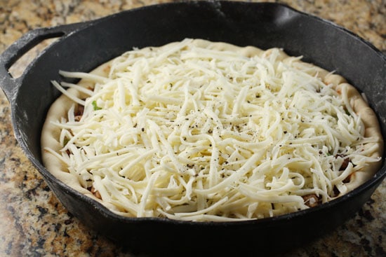 cheese for cast iron pizza