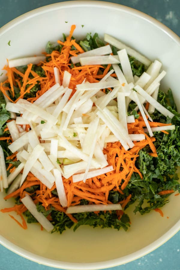 Kale, carrots, and kohlrabi prepped.