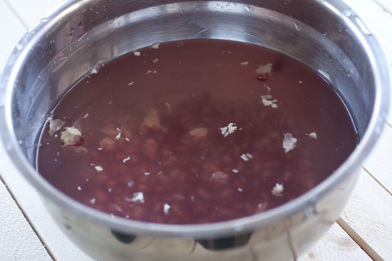 soaking pom - pomegranate