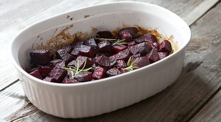 Rosemary roasted beets glazed with honey and balsamic vinegar. The perfect slightly sweet and savory side dish for any meal!