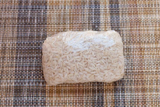 How to package instant rice.