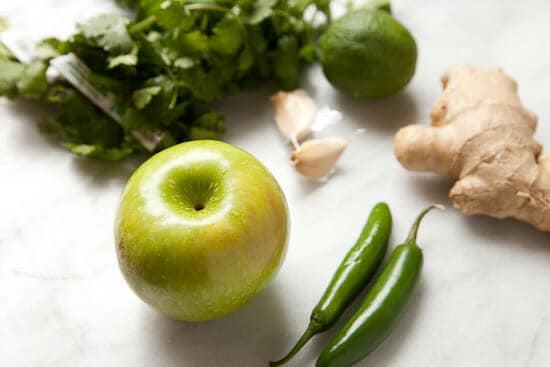 Green apple chutney ingredients.