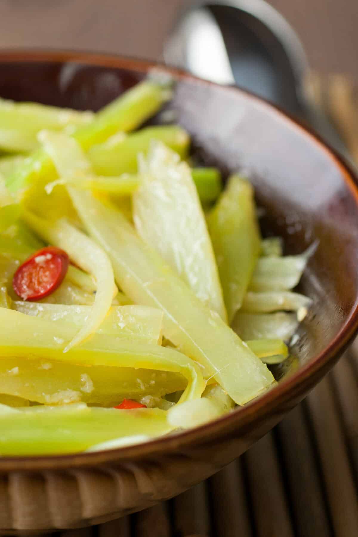 Hot Flash Celery Salad: One of my favorite new side dishes, flash cooked celery over high heat with a simple spicy and sweet dressing. Just a few ingredients and super delicious! | macheesmo.com