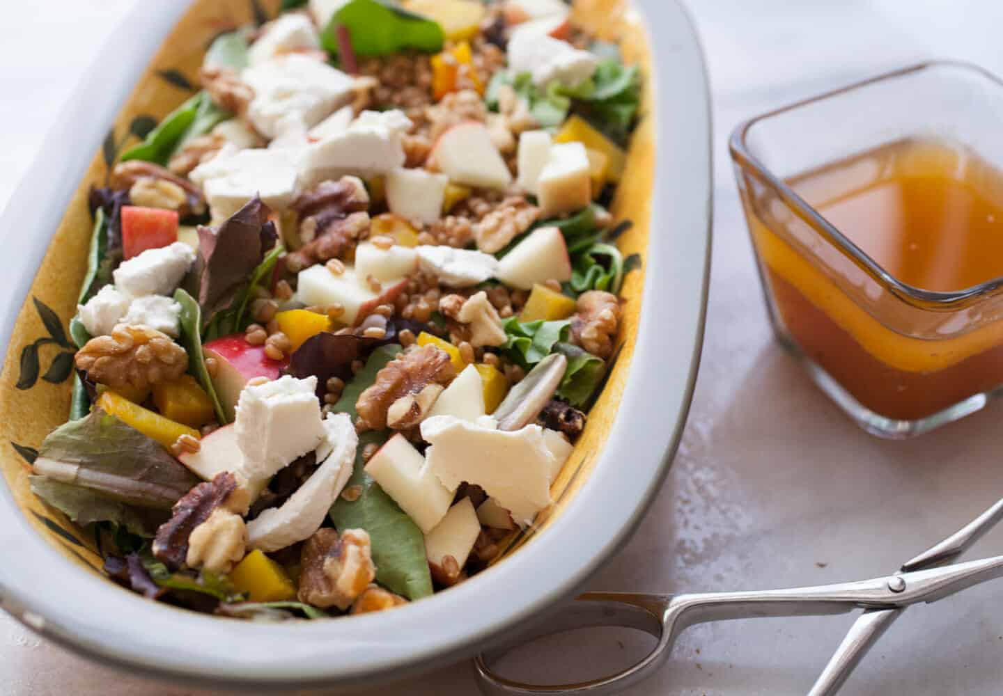 Fall Crunch Salad: This is the kind of salad I love this time of year. It's hearty, has loads of veggies and textures, plus creamy goat cheese and a tangy apple dressing. For a bonus, you can top it with an egg! | macheesmo.com