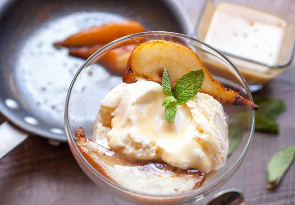 Caramelized pears are so delicious, I could eat them every day for dessert. Add some rum butter sauce and ice cream and I'm good to go! macheesmo.com #caramelized #pears #dessert