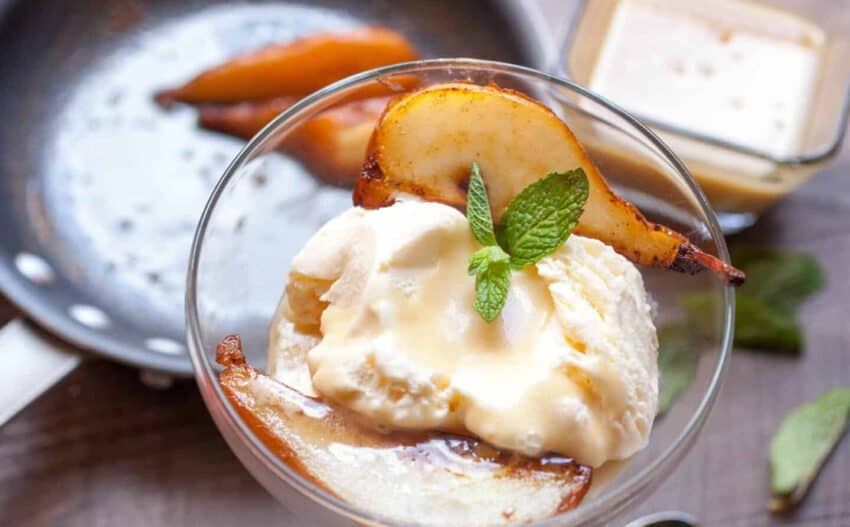Caramelized Pears with Butter Rum Sauce: A perfect fall/winter dessert and a great excuse to bust out the ice cream even if it's chilly outside! The sauce on this is crazy delicious! | macheesmo.com