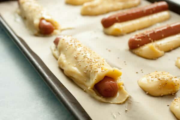 Eclair Hot Dogs