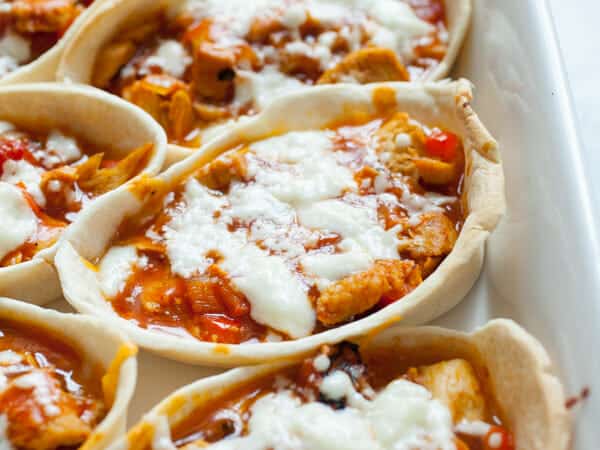 Pulled Chicken Enchilada Taco Boats